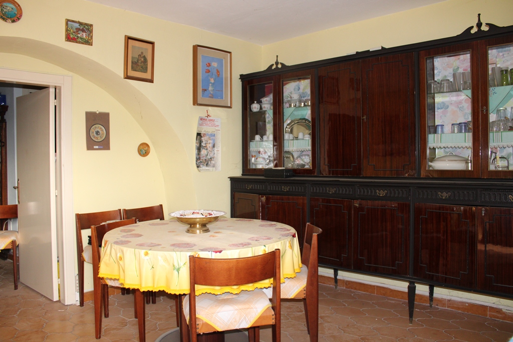 Property for sale in Bomba