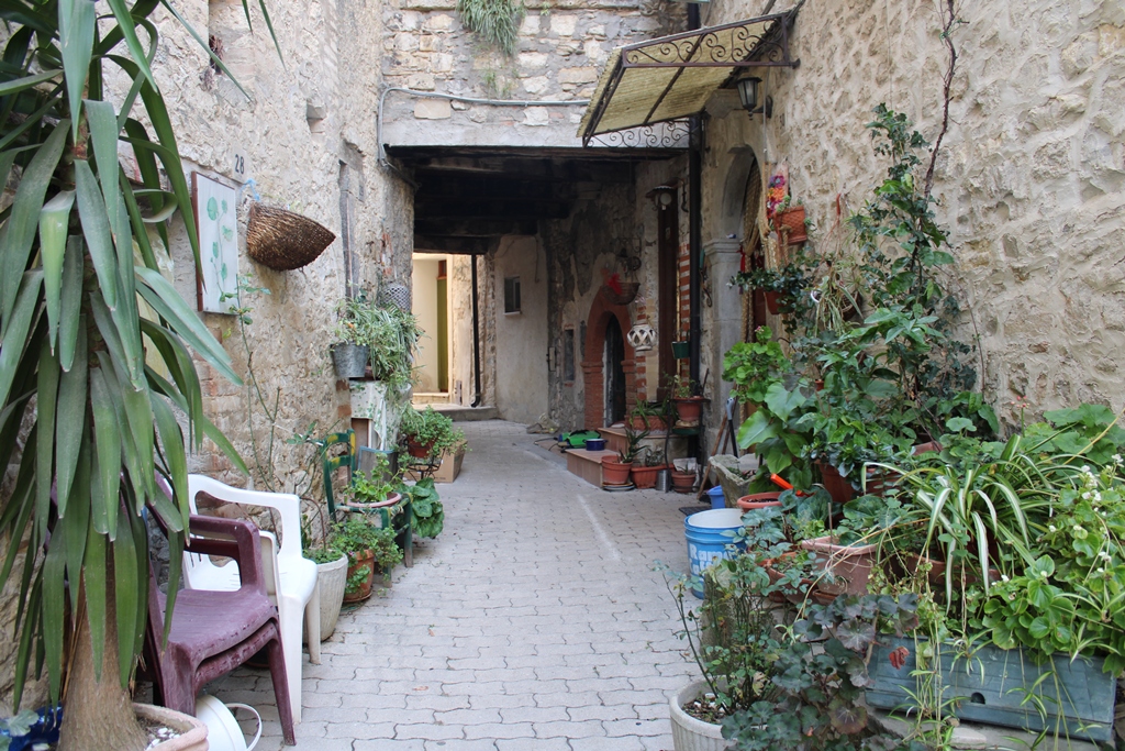 Property for sale in Bomba