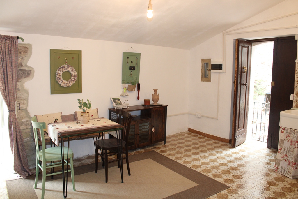 Property for sale in Bomba