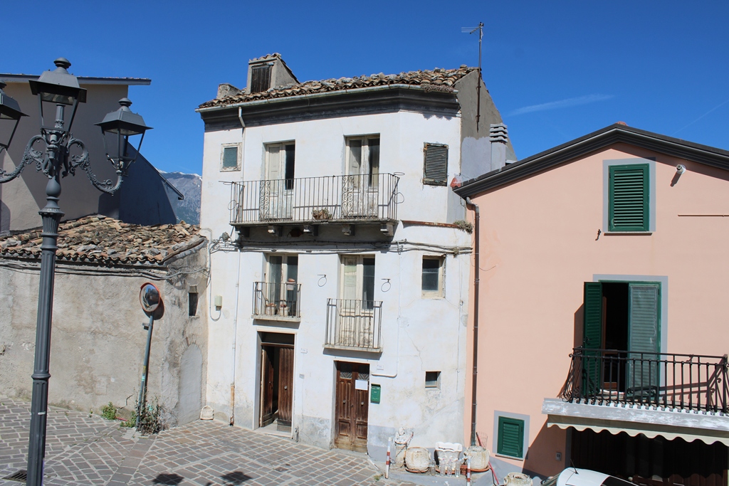 Property for sale in Casoli