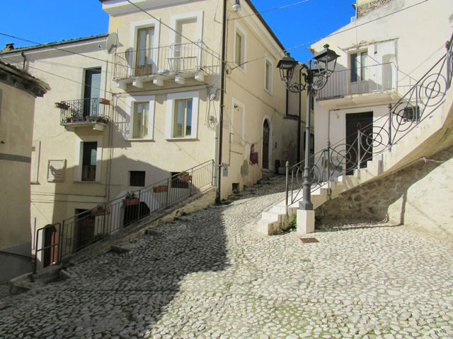 Property for sale in Casoli