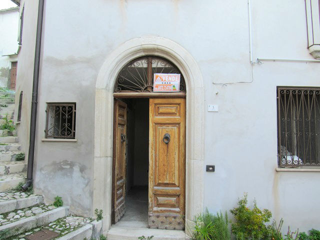 Property for sale in Casoli