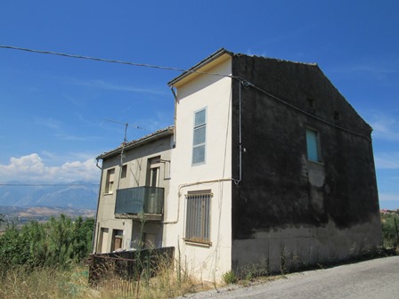 Property for sale in Castel Frentano