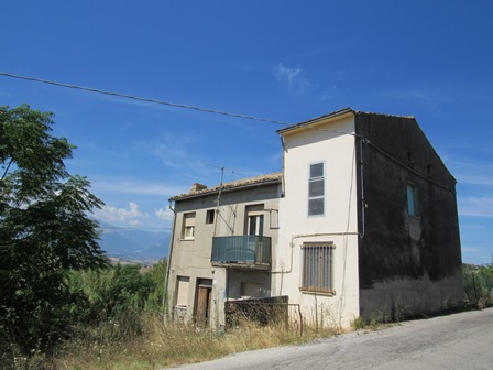 Property for sale in Castel Frentano