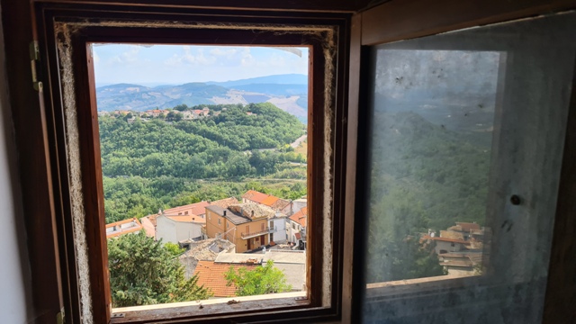 Property for sale in Civitella Messer Raimondo