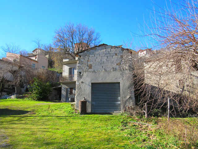 Property for sale in Civitella Messer Raimondo