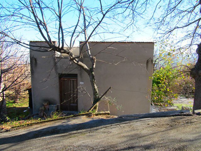 Property for sale in Civitella Messer Raimondo