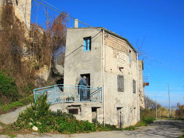 Property for sale in Civitella Messer Raimondo