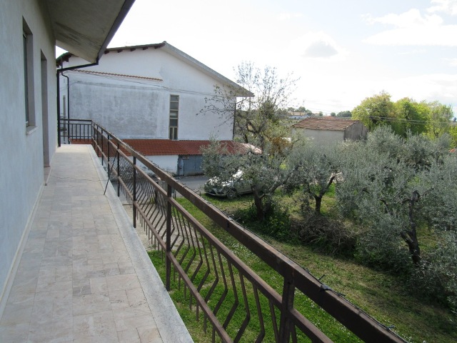 Property for sale in Crecchio