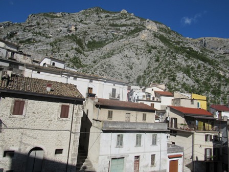 Property for sale in Fara San Martino