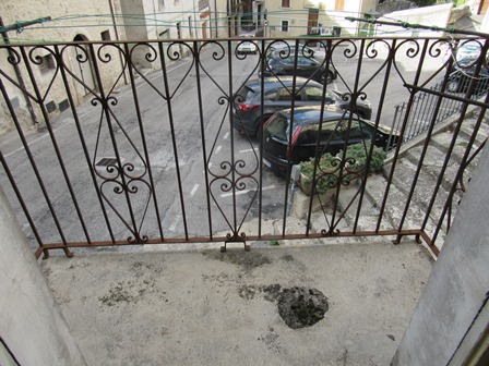 Property for sale in Fara San Martino