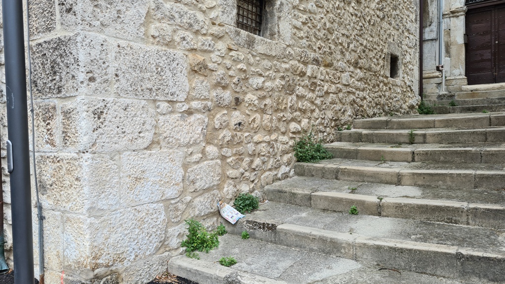 Property for sale in Fara San Martino