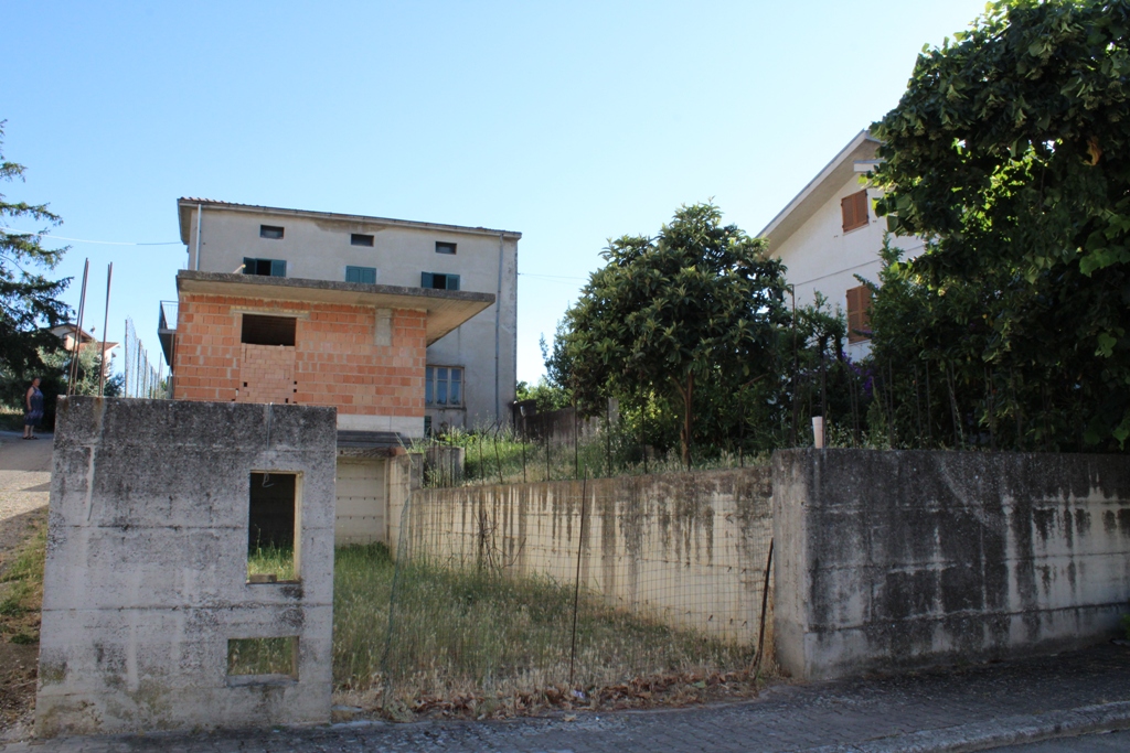 Property for sale in Frisa