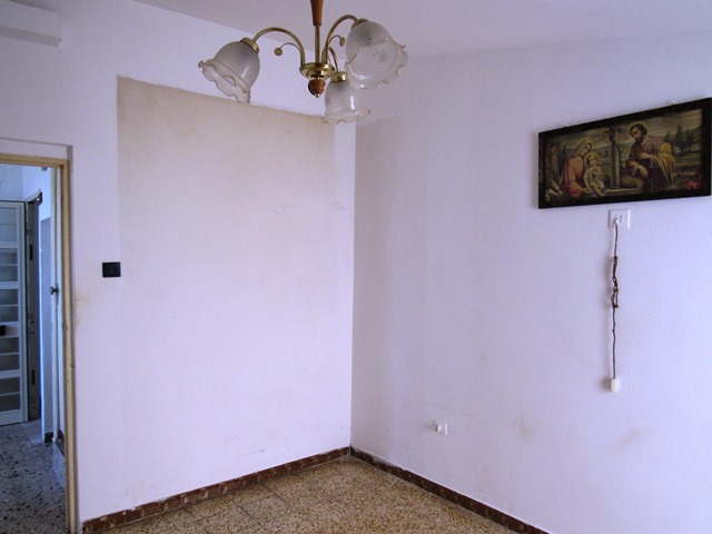 Property for sale in Lama Dei Peligni