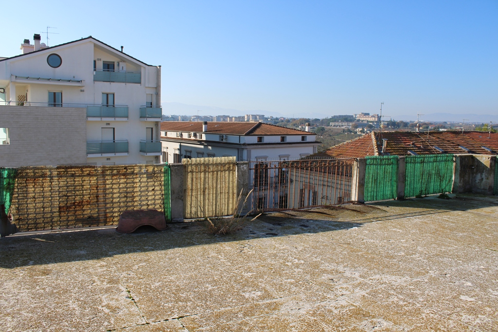 Property for sale in Ortona