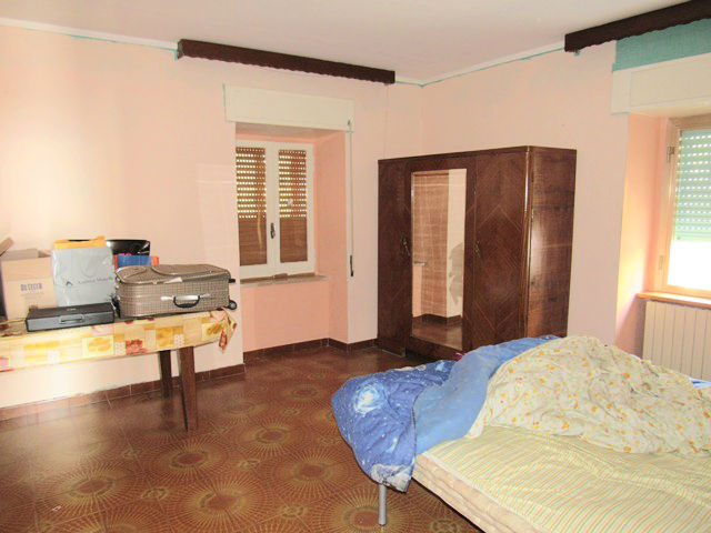 Property for sale in Palombaro