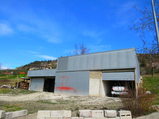 Property for sale in Palombaro
