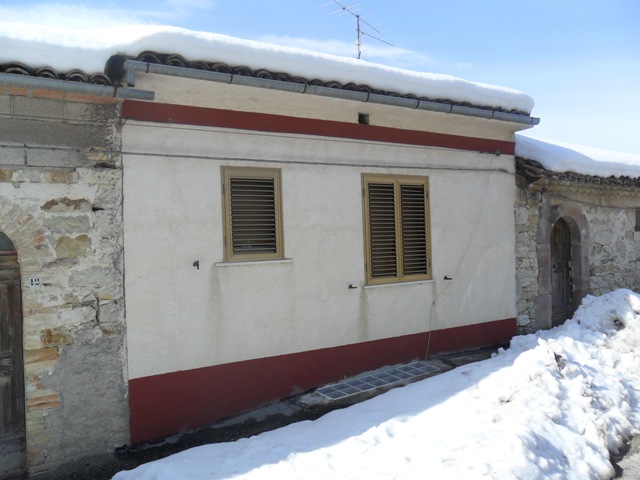 Property for sale in Roccascalegna