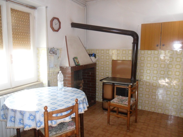 Property for sale in Roccascalegna