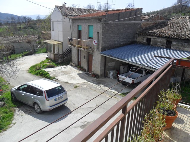 Property for sale in Roccascalegna