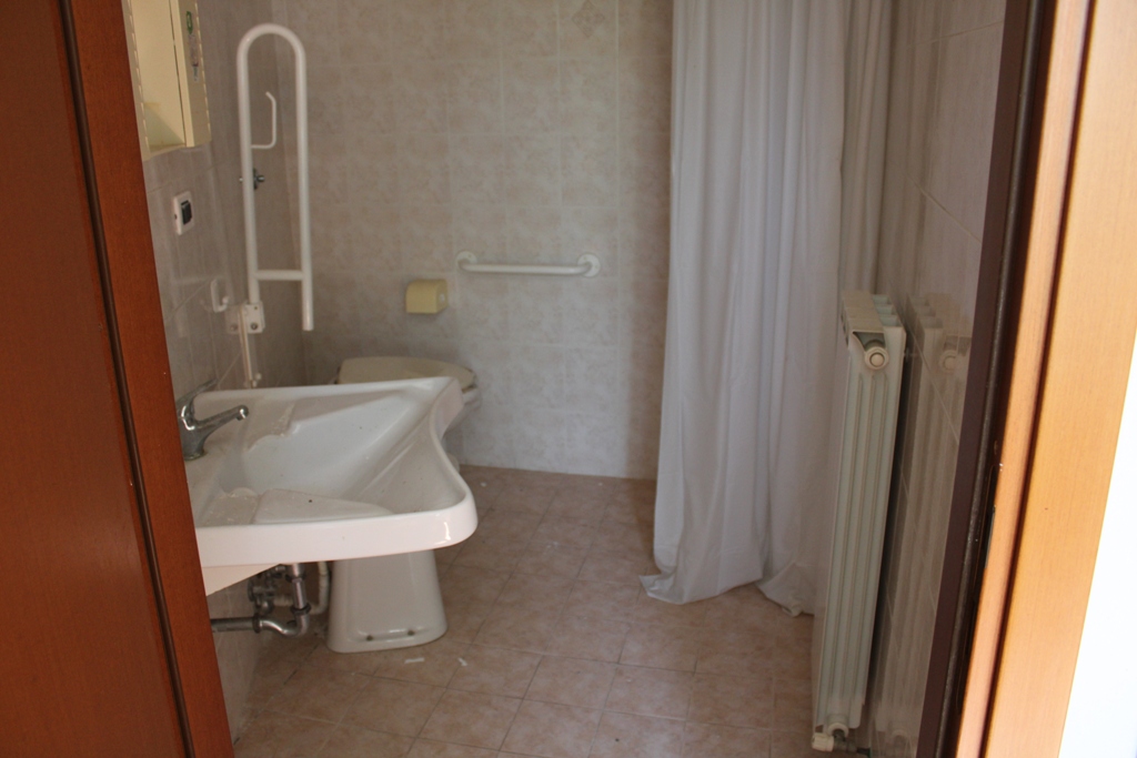 Property for sale in Roccascalegna