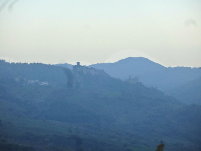 Property for sale in Roccascalegna