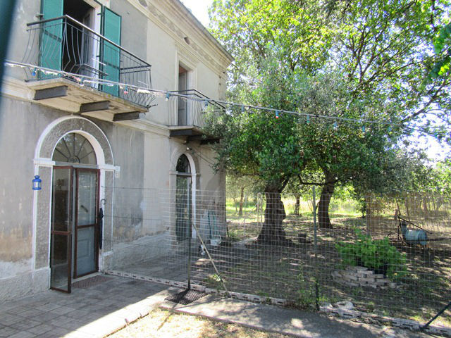 Property for sale in Abruzzo