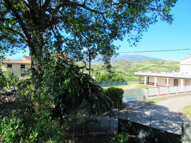Property for sale in Sant Eusanio Del Sangro