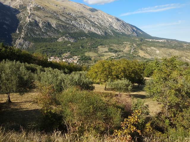 Property for sale in Taranta Peligna