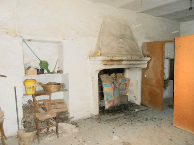 Property for sale in Bomba