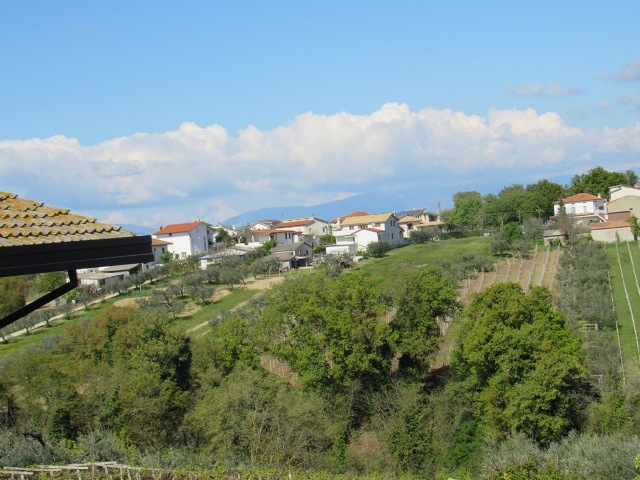 Property for sale in Crecchio Chieti Province, Abruzzo